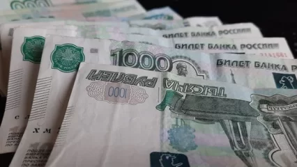 МРОТ в России планируется повысить до 19 242 рублей