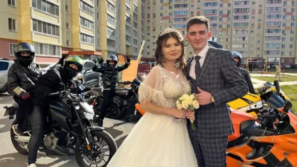 В Нижнекамске отметили байкерскую свадьбу - НТР 24