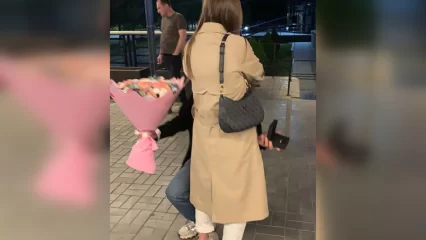 В Нижнекамске на террасе кафе парень сделал предложение девушке - НТР 24