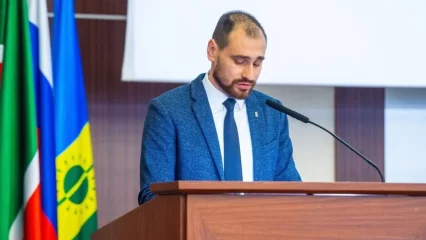 Айназ Ярмиев покинул должность замруководителя исполкома Нижнекамского района - НТР 24