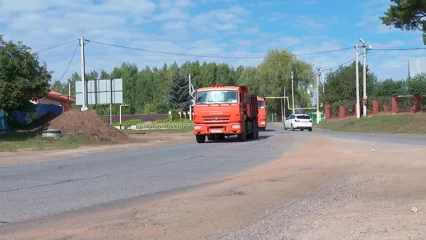 Жители нижнекамских деревень лишились покоя из-за нескончаемого потока «КАМАЗов»