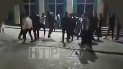 В Нижнекамске участник массовой драки около кафе впал в кому