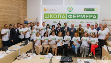 В Республике Татарстан 40 человек сели за парты «Школы фермера»