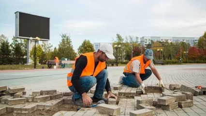 В Нижнекамске начался ремонт парка Нефтехимиков