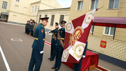 Казанская часть Росгвардии удостоилась Боевого знамени