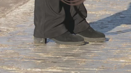 Жителей Татарстана предупредили о гололедице ночью и утром 11 октября - НТР 24