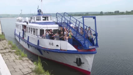 8 октября завершает навигацию курсирующий по Каме речной трамвайчик - НТР 24