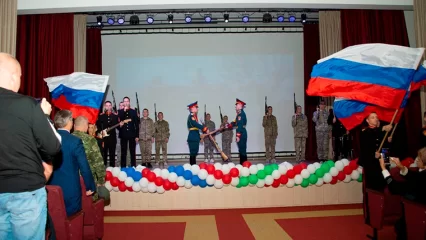 В Нижнекамске состоялся «Мужской разговор» в кадетском корпусе - НТР 24