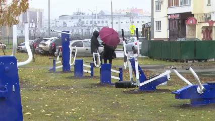 Новая спортивная площадка вызвала недовольства среди нижнекамцев из-за расположения - НТР 24