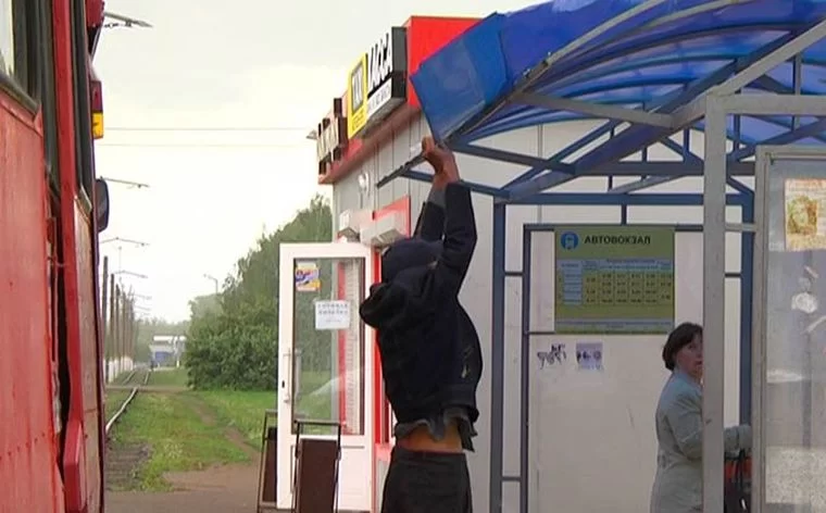 В Татарстане в пятницу ожидается штормовой ветер