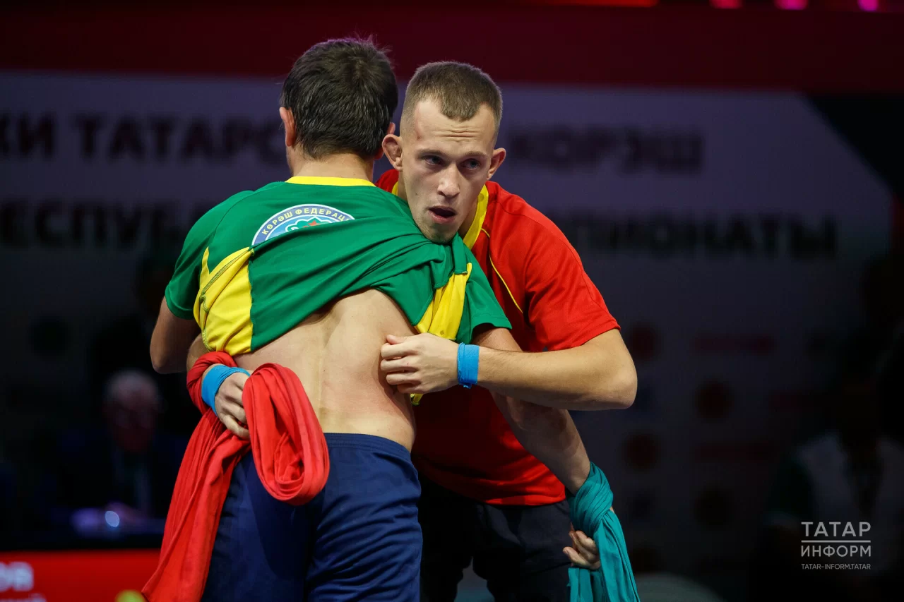 Нижнекамцы стали призерами чемпионата Татарстана по борьбе корэш