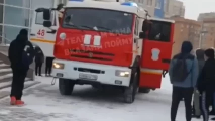 В Казани из здания КАИ эвакуировали 400 человек