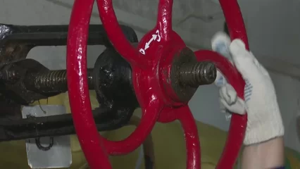 В Нижнекамске из-за порывов десятки домов остаются без горячей воды - НТР 24