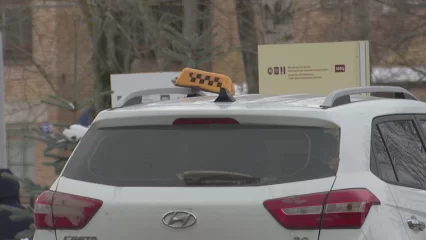 Татарстанцы могут обратиться в Роспотребнадзор по услугам такси - НТР 24