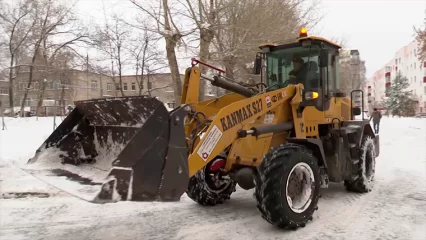 Из-за обильного снегопада в Нижнекамске все силы брошены на борьбу со стихией