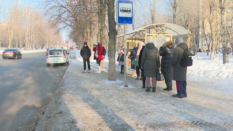 В Нижнекамске ожидают выхода на линию девять новых больших автобусов