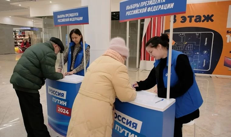 Сбор подписей нижнекамцев в поддержку Путина продлится до 21 января