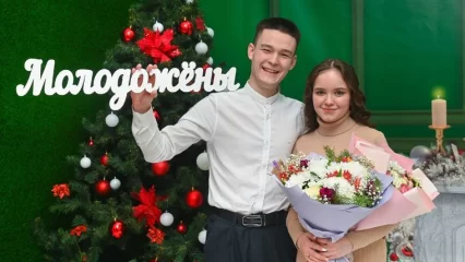 В Нижнекамске 28 декабря зарегистрирован 1500-й в этом году брак - НТР 24