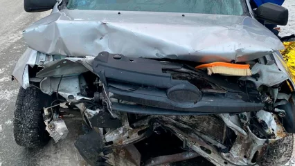 В Татарстане столкнулась лоб в лоб два отечественных авто, есть погибший