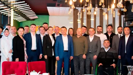 Мэр Нижнекамска по традиции встретился с активными предпринимателями города - НТР 24