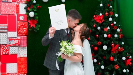 В последнюю «красивую» дату 2023 года в Нижнекамске появилось 13 новых семей - НТР 24