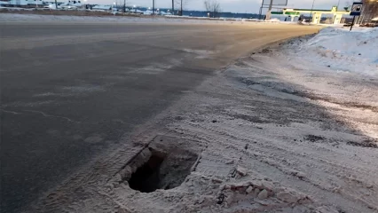 Нижнекамцев предупредили об отсутствии люка на въезде в один из дворов - НТР 24