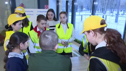 В Нижнекамске юные инспекторы движения вошли в «Движение Первых» - НТР 24