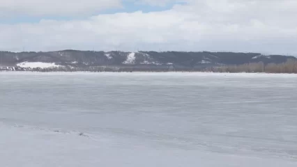 Обстановка на водоёмах Нижнекамского района: толщина льда на Каме и Пионерском озере - НТР 24