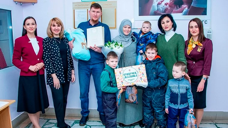 В Нижнекамске родился 100-й малыш с начала 2024 года