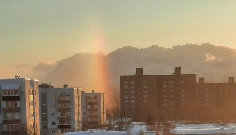 В Нижнекамске утром в понедельник заметили зимнюю радугу