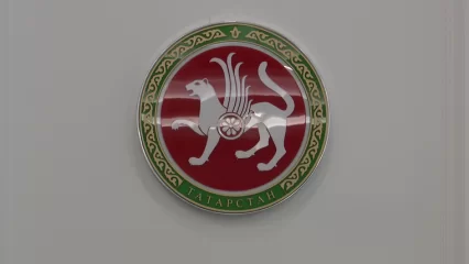 В возрасте 86 лет скончался автор концепции герба Татарстана Назым Ханзафаров - НТР 24