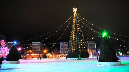 К Старому Новому году с нижнекамцами поделились архивными кадрами - НТР 24