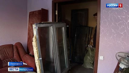 Татарстанские специалисты восстанавливают дома в Лисичанске, которые попали под обстрелы - НТР 24