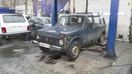 Семья из Нижнекамска передала «Ниву» для солдат в зону СВО - НТР 24