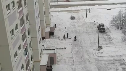 Нижнекамец снял таймлапс своего дружного двора