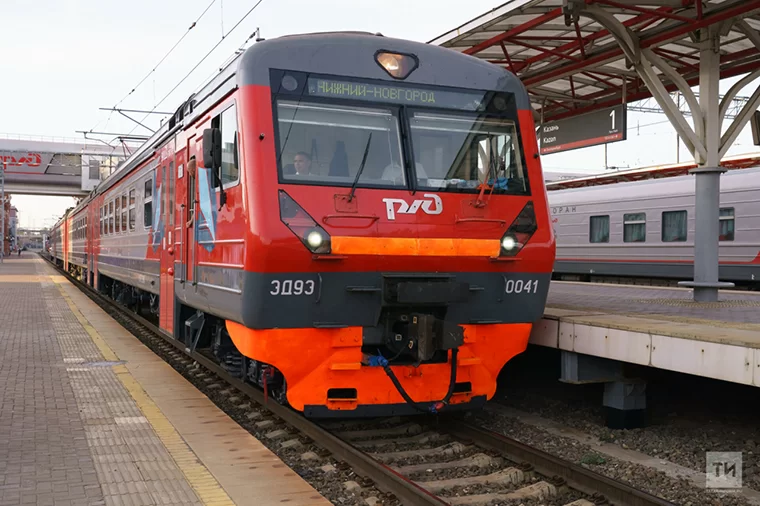 В праздники между Нижнекамском и Ижевском увеличат составность пригородных поездов