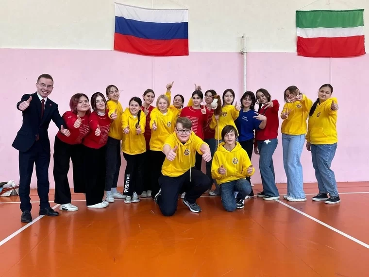 В Нижнекамске организовали необычный патриотический квест по поиску флага России