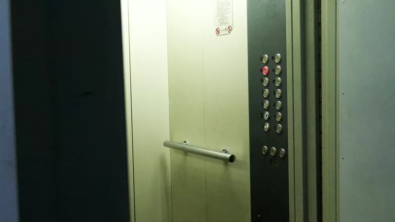 Призрачный лифт