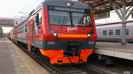 В праздники между Нижнекамском и Ижевском увеличат составность пригородных поездов - НТР 24