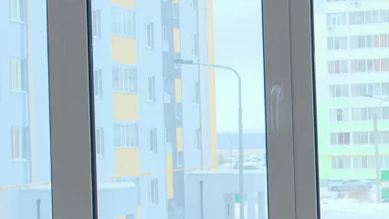 В казанском ЖК «Мәхәббәт» 72 семьи получили ключи от новых соципотечных квартир - НТР 24