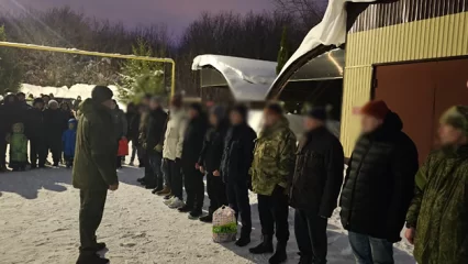 Еще 13 новобранцев-контрактников отправились из Нижнекамска на СВО - НТР 24