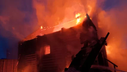 В деревне Нижнекамского района сгорел жилой дом за 6 миллионов