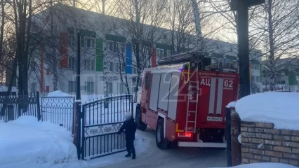 В Нижнекамске эвакуировали детскую поликлинику из-за подозрительного предмета