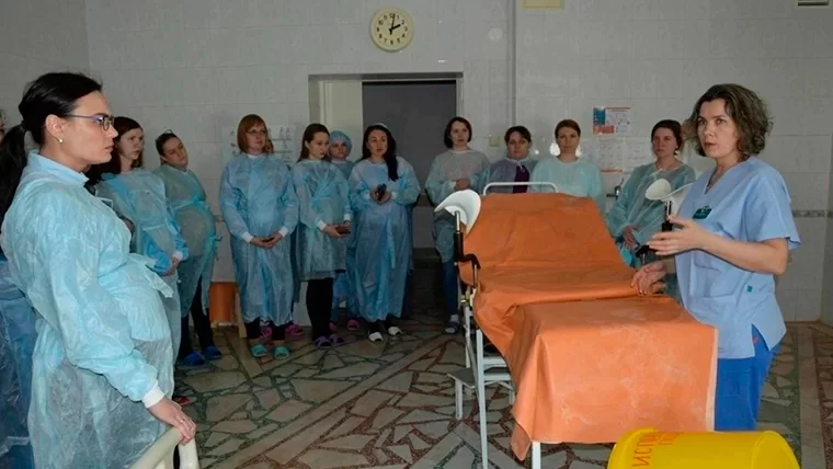 В Нижнекамске для будущих мам организуют экскурсию по роддому
