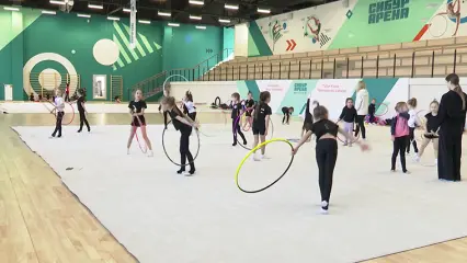 В новой «СИБУР-Арене НК» прошла первая тренировка юных гимнасток