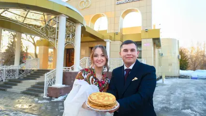В Нижнекамске в масленичную неделю расписались 25 пар молодоженов - НТР 24