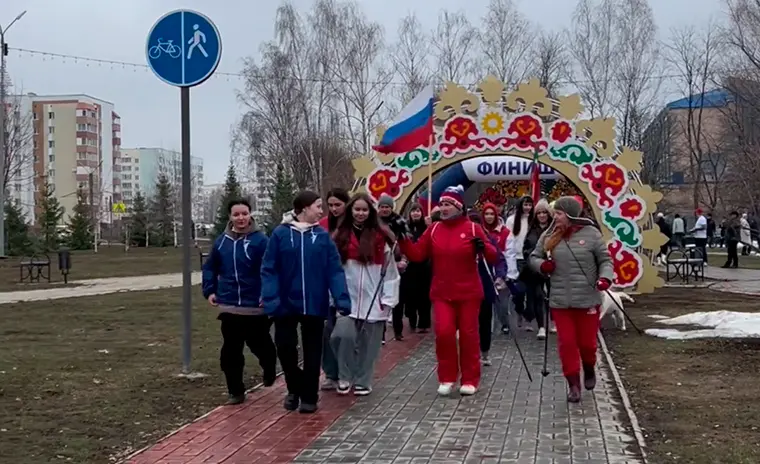 В Нижнекамске на акции «10 000 шагов к жизни» разыграли призы