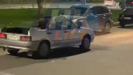 В Нижнекамске сняли на видео самодельный кабриолет