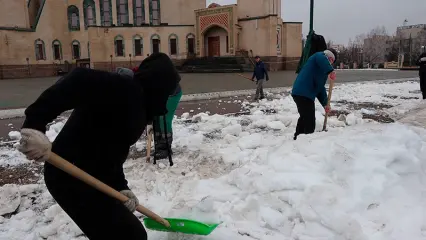 В Нижнекамске на территории центральной мечети идёт подготовка к Ураза-байрам