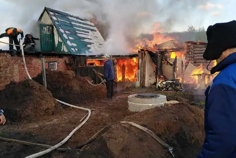 Из-за проблем с печью в Нижнекамском районе сгорела баня